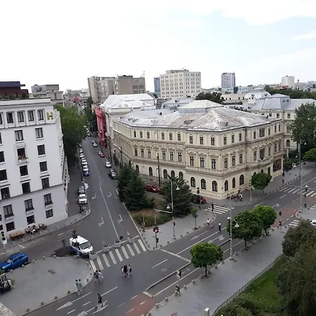 The Location In The Center With A Terrace * Bükreş